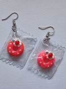 Kolczyki donuty zapakowane