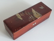 Antyk japoński: lakierowana kasetka w stylu Shibayama (okres Meiji/Taisho)