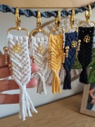 Bryloczki na klucz Makrama 