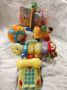 Zestaw zabawek dla malucha