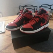 Nike Air Jordan 1 mid 41 