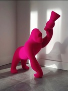 Qeeboo Lampa Kong Velvet fuksja