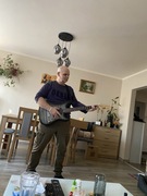 Gitara elektryczna ze wzmacniaczem+ akcesoria/ czarna