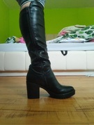 Sprzedam kozaki damskie 