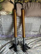 Yamaha Tracer 9 GT zawieszenie lagi przód 