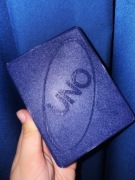 Pudełko na karty z dwiema przegródkami z napisem UNO