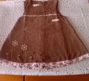 bardzo ładna sukieneczka -rozmiar 68cm