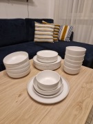 Zastawa zestaw obiadowy 6 osób Konsimo Victo nowoczesny 24 el biały gładki