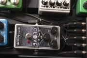 Electro-Harmonix Glove