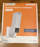 Netatmo Presence kamera zewnętrzna z reflektorem i syreną. Czarna i biała