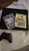  Xbox One 500 GB + 1 pad z akumu. + GTA V + Cyberpunk 2077