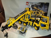LEGO Technic 8431 Pneumatic Crane Truck Żuraw Dźwig