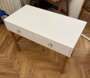 Biurko białe z szufladami, robione ręcznie