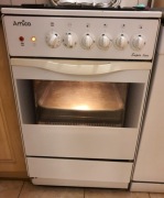 kuchenka gazowa z piekarnikiem elektrycznym Amica
