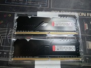 Pamięć RAM Kingston Fury FURY Beast DDR4 32 GB 3200MHz CL16 RGB