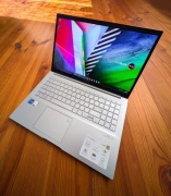 ASUS Vivobook 15 OLED i5-1135G7 12GB 512GB Windows 11