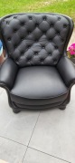 Sprzedam fotel po renowacji całkowicie odnowiony kolor czarny (skóra)