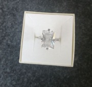 Pierścionek srebro cyrkonia