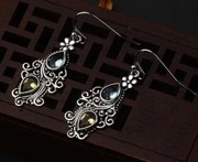 Srebrne kolczyki w stylu retro