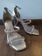 Buty Tamaris 38 nowe