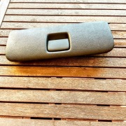 Front/klapa do schowka Clio II rok prod.1998