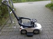 Auto do pchania z kierownicą 