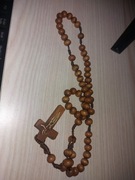 Różaniec drewniany
