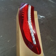 LAMPA TYLNA PRAWA E KLASA W238 238 A2389060600