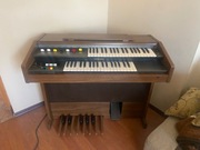 Organy Yamaha BK-2 