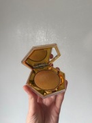 FENTY BEAUTY Diamond Bomb - Rozświetlacz 