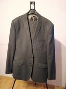 Garnitur męski marki Pako Lorente 