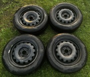 Koła z felgami stalowymi do Mercedesa