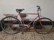 Stare zabytkowe rowery dwa.