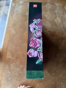 LEGO Botanicals 10374 Bouquet of Pink Roses – bukiet róż – 789 elementów