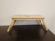 Stolik bambusowy pod laptopa