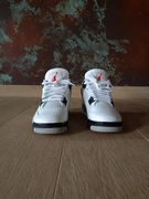 Nike air jordan 4 white cement