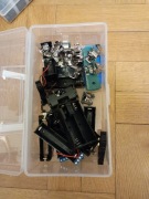 koszyki na baterie litowo jonowe-zestaw