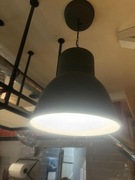 Lampa z Ikei Hectar, duża 45 cm, grafitowa