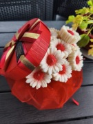 Candle flower box XL stokrotki z sercem wykonany z świec sojowych 