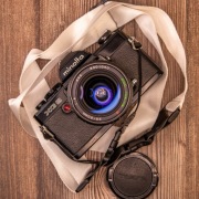 Minolta XG9 + Tokina RMC 25-50 mm f 4.0 + pasek - Sprawdzona