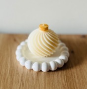 Świeca sojowa bombka 100 g naturalna 