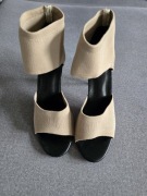 Buty na obcasie. Nowe