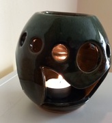 Lampion okrągły ceramiczny 12 cm wysokości zielony.