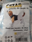 Cezar. Pampersy dla suczki. XL