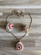 Długi wisior i kolczyki z kwiatem kwiat