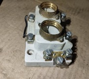 Gniazdo bezpiecznikowe starego typu 