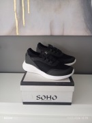 Damskie sneakersy marki SOHO.