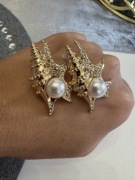 Kolczyki muszelki z perłą Premium wkrętki 