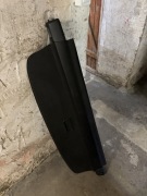 Passat B6 Roleta Bagaznika Separator Bagaznika 4 uchwyty mocujące lampa