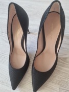 Szpilki Stuart Weitzman skórzane bez oryginalnego pudełka i nie ma metek